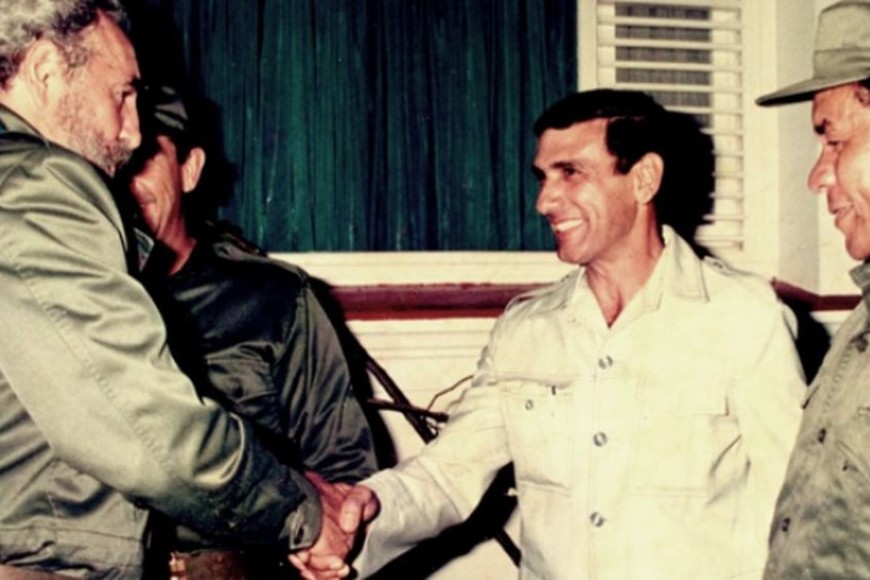 ELLITORAL_218074 |  Internet Juan Reinaldo Sanchez junto a Fidel Castro