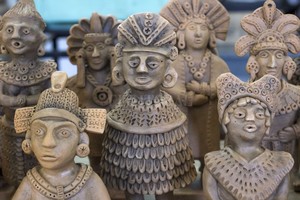 Gentileza Prensa Municipalidad Ceramistas santafesinas trabajan para que cada pieza sea única, recreando figuras inspiradas en la cerámica arqueológica mexicana.