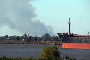 ELLITORAL_284925 |  Archivo La imagen corresponde a 2008, hasta ahora el incendio más importante registrado allí. Se estima que se quemó un 16 por ciento de toda la superficie del delta.