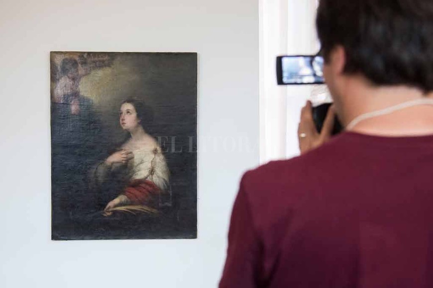 ELLITORAL_234002 |  Marcelo Manera En su hábitat natural. El cuadro que fue robado hace más de tres décadas retorna al museo rosarino que lo albergó desde siempre. Ahora tendrá un proceso de restauración y para mediados de 2019 se prevé que podrá volver a ser exhibido al público