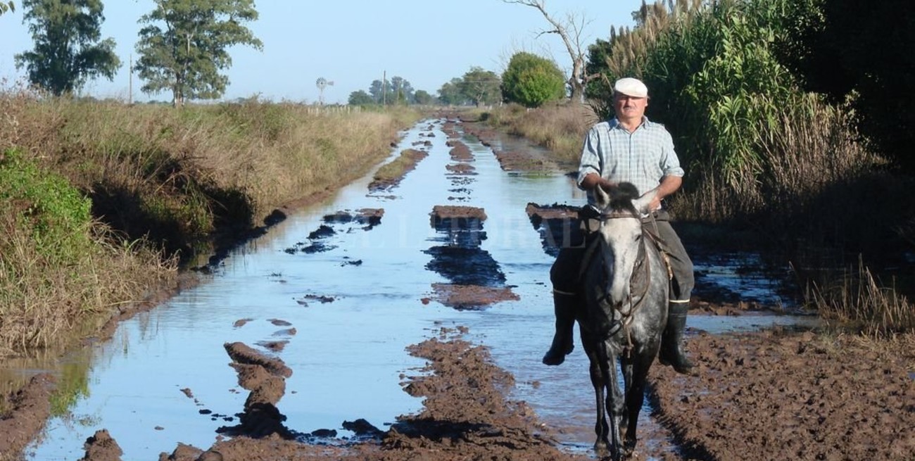 Caminos rurales: proponen mantenerlos con aporte mayoritario de productores