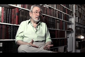 Télam Su obra se caracterizó por la indagación como recuento de vida que discurre sobre lo efímero, dando paso a interrogantes sobre lo perdurable y lo transitorio.