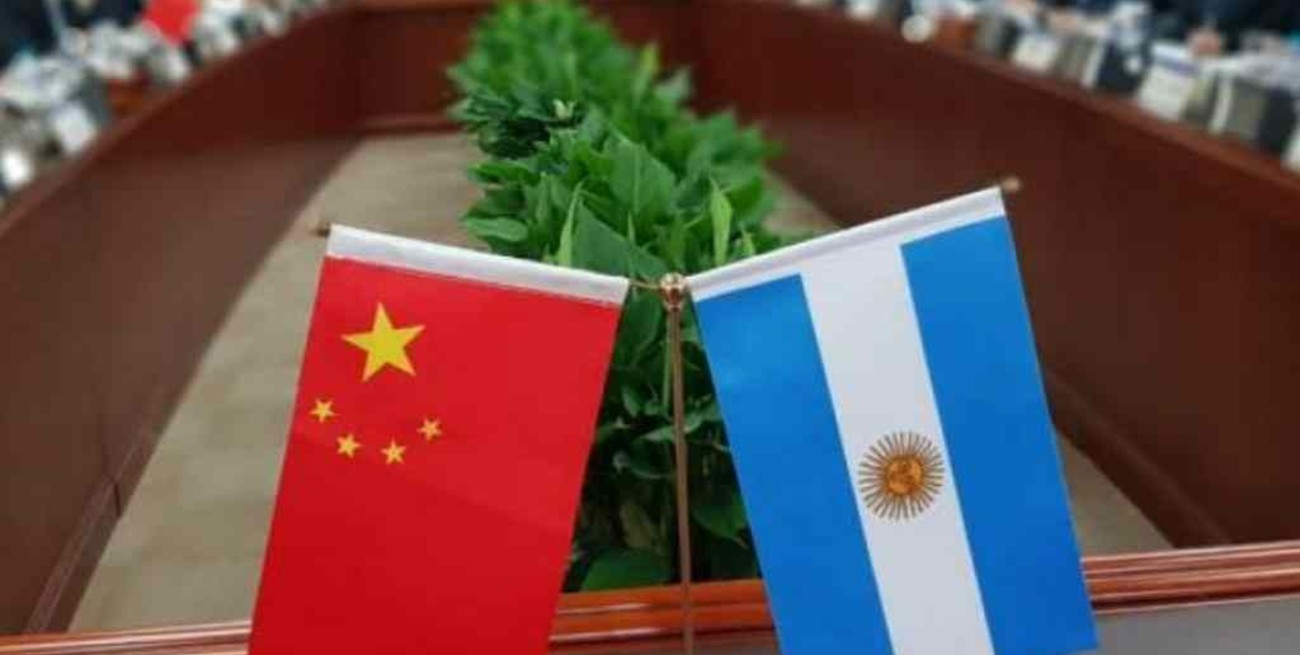 China desplazó a Brasil como principal socio comercial de la Argentina durante abril
