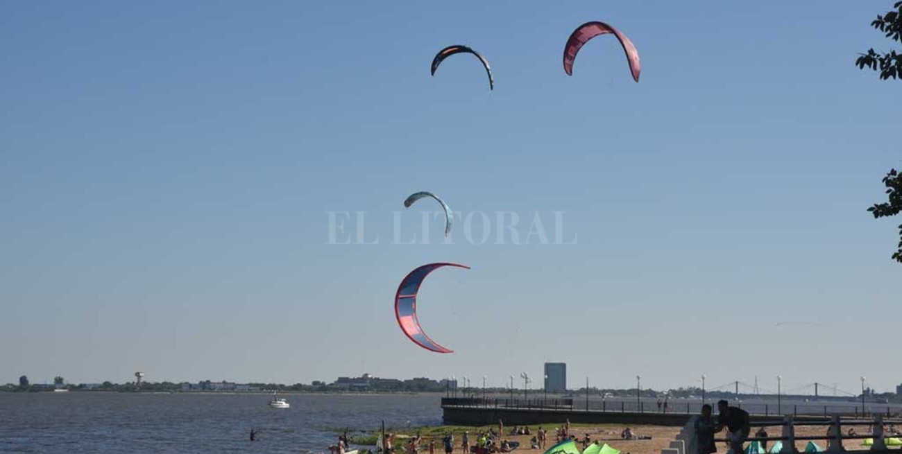 Buscan regularizar la actividad del kitesurf en la ciudad