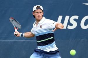 ELLITORAL_260462 |  Télam NEW YORK, NEW YORK - AUGUST 27: Diego Schwartzman of Argentina returns a shot against Robin Haase of the Netherlands during their Men's Singles first round match on day two of the 2019 US Open at the USTA Billie Jean King National Tennis Center on August 27, 2019 in the Flushing neighborhood of the Queens borough of New York City.   Al Bello/Getty Images/AFP