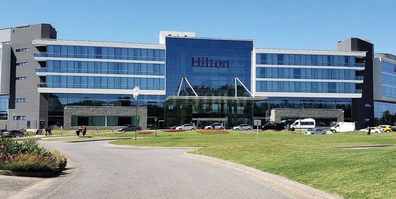Hilton inauguró un hotel en Pilar y planea cuatro aperturas hasta 2020