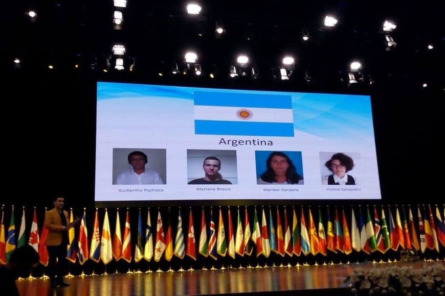 ELLITORAL_218069 |  Gentileza EESO 204