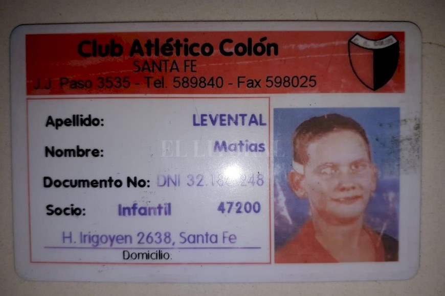 ELLITORAL_265079 |  Gentileza Su carné de la infancia, uno de los recuerdos más valiosos que tiene como hincha Sabalero.