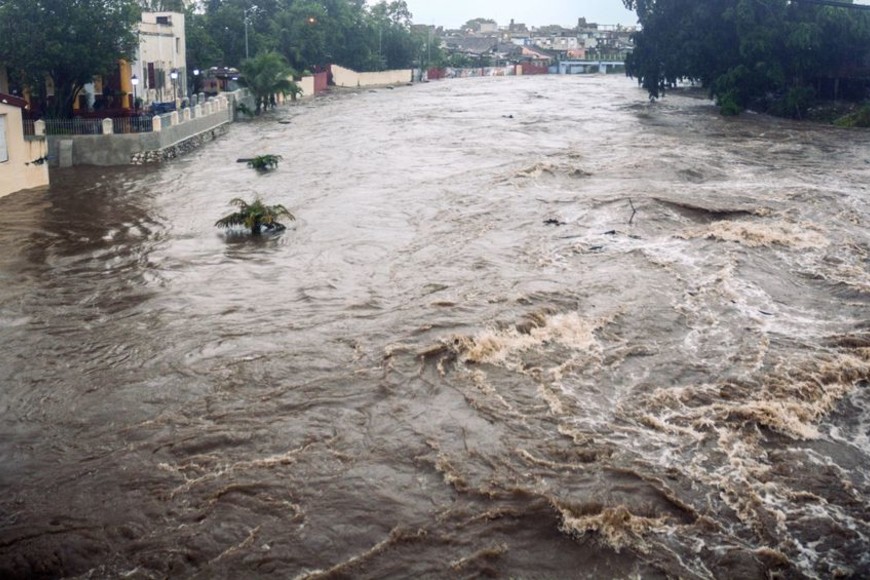 ELLITORAL_212472 |  Internet La tormenta Alberto dejó inundaciones, cortes de vías y un puente colapsado en Cuba