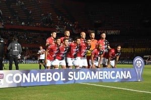 ELLITORAL_247853 |  Manuel Fabatia El equipo que formó ante Deportivo Municipal