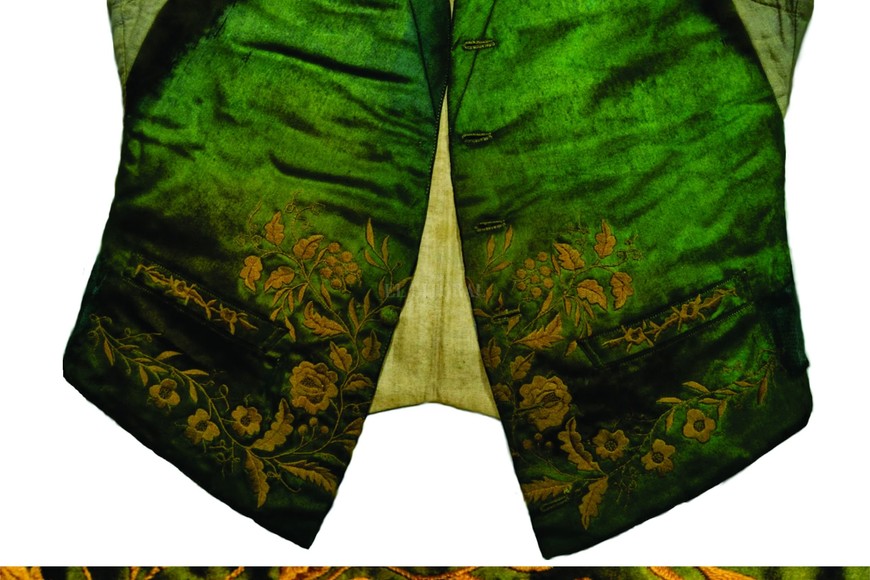 ELLITORAL_304232 |  Archivo El Litoral Chaleco que perteneciera a Manuel Belgrano existente en el Complejo Museográfico  Enrique Udaondo  de Luján.