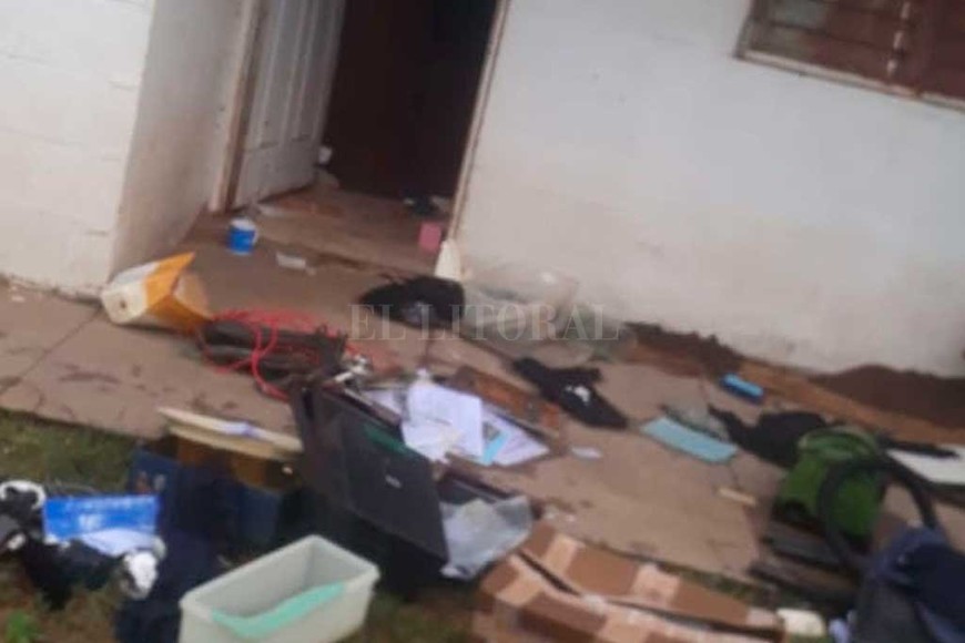 ELLITORAL_256211 |  Gentileza Los daños y destrozos que quedan tras el paso de los rufianes.