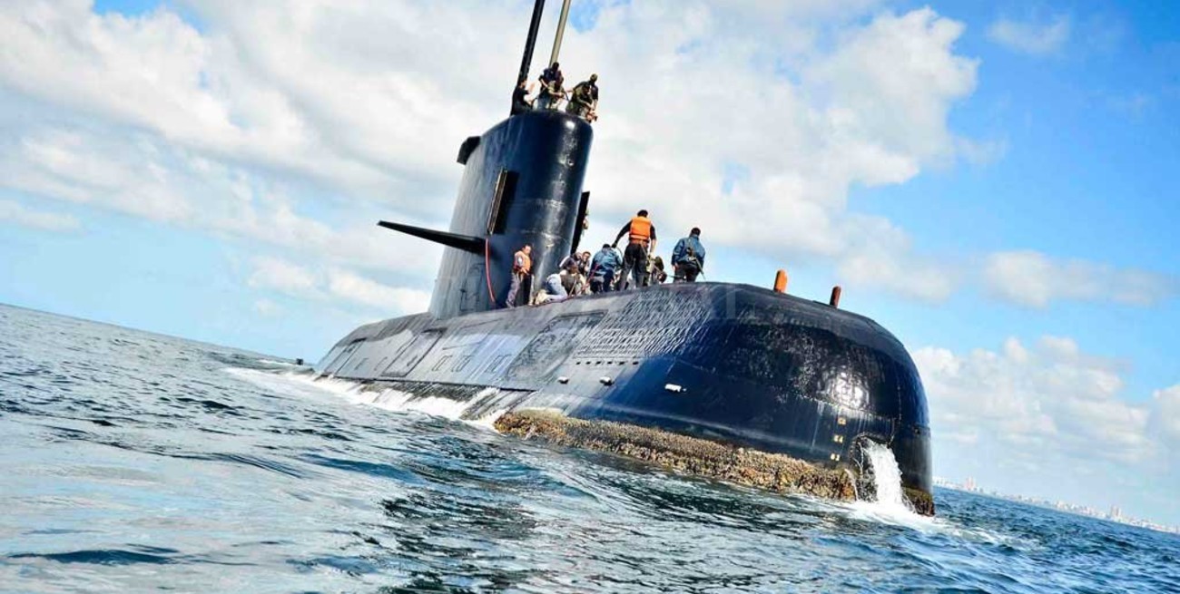 Habrían encontrado un objeto similar al submarino a 800 metros de profundidad