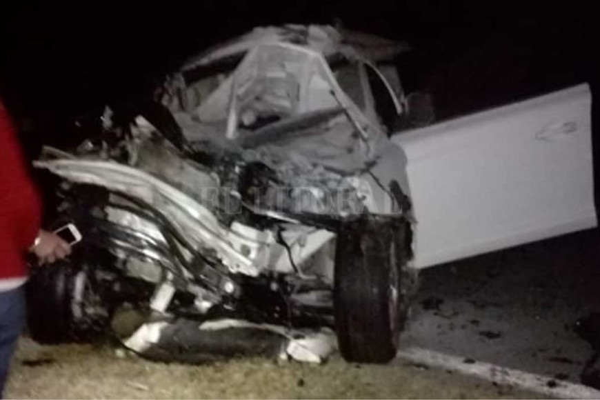 ELLITORAL_222974 |  La Voz del Interior Así quedó el vehículo en el que viajaba el ex mandatario cordobés.