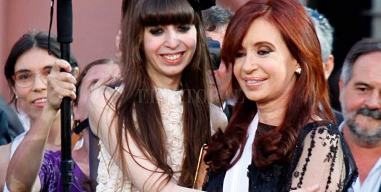 Cristina Kirchner a juicio oral por presunto lavado de dinero