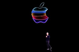 JOSH EDELSON Apple CEO Tim Cook speaks on-stage during a product launch event at Apple's headquarters in Cupertino, California, on September 10, 2019. (Photo by Josh Edelson / AFP)