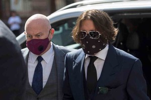 ELLITORAL_312215 |  Agencias El actor estadounidense Johnny Depp a su llegada al Tribunal Superior de Londres.