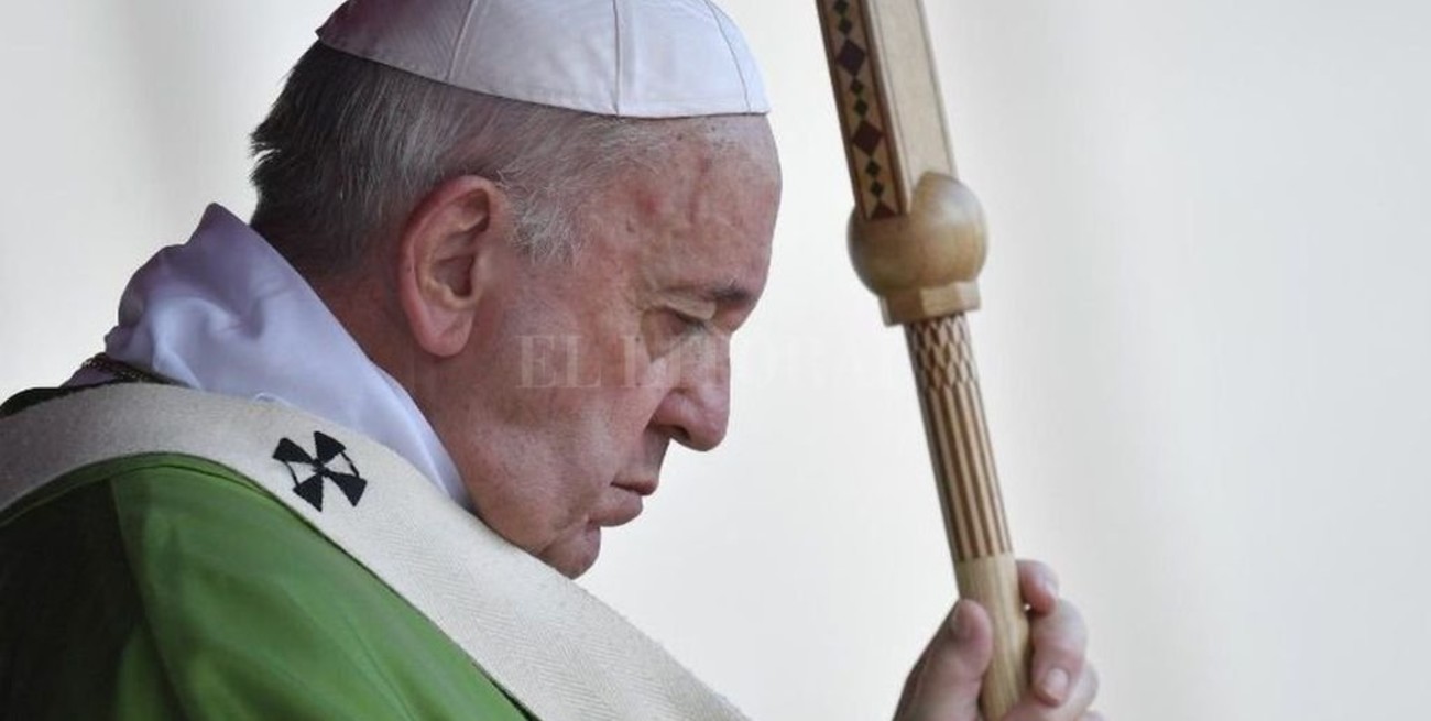 "El Papa nos dio su bendición y dijo que nos va a acompañar siempre", contó la mamá de Fernando Báez