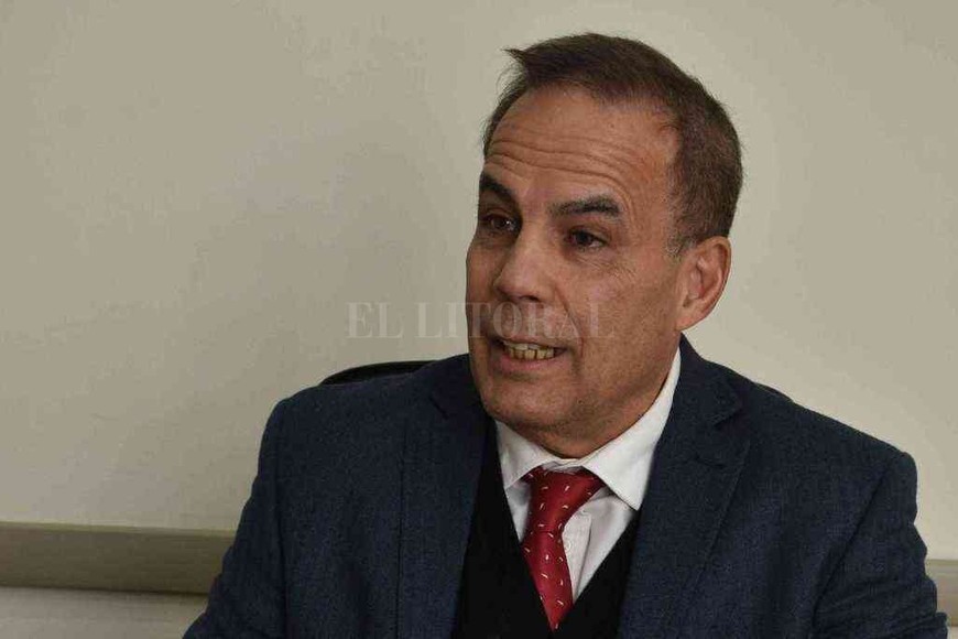 ELLITORAL_331701 |  Guillermo Di Salvatore No podemos olvidar que estamos en presencia de una relación de confianza y de respeto hacia el profesional , valoró el camarista Alejandro Tizón.