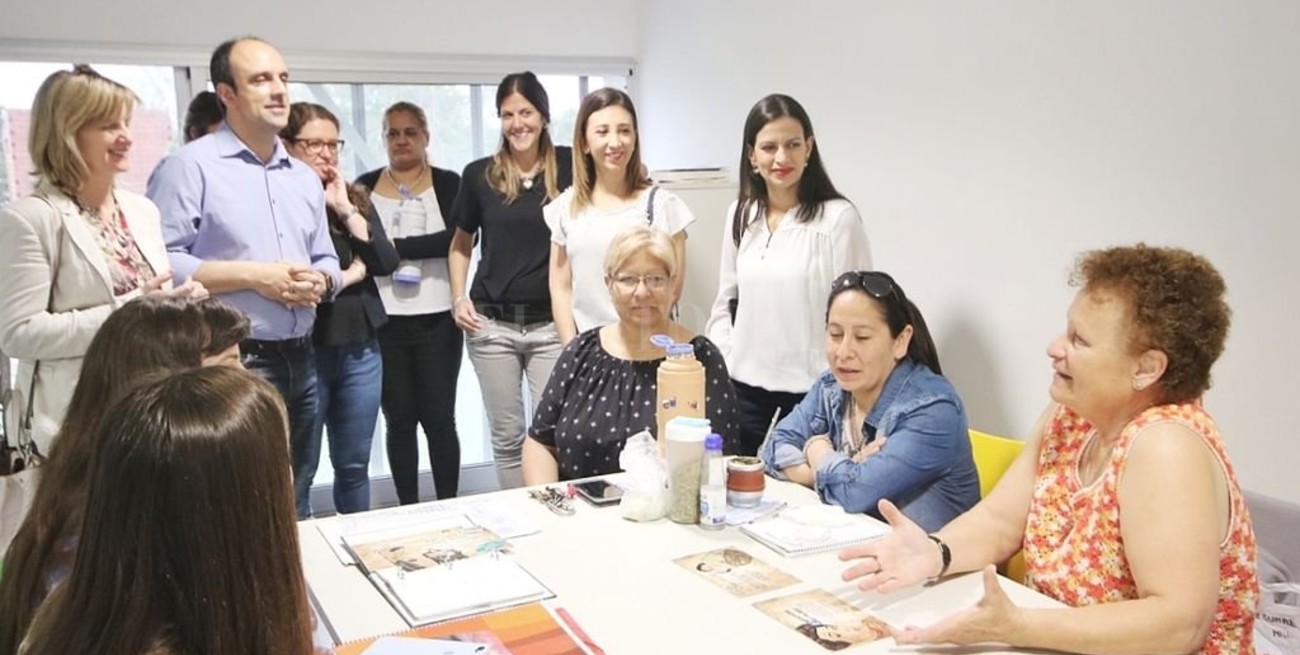 Santa Fe comparte experiencias de gestión con una ciudad colombiana