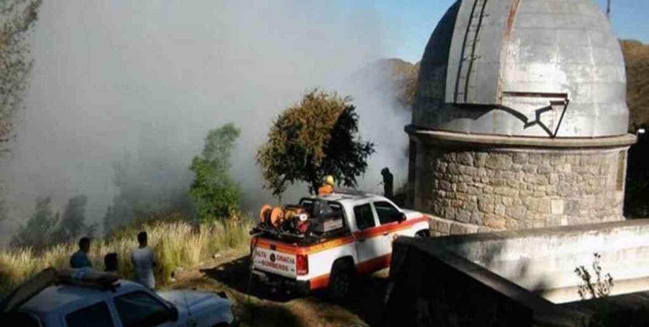 Incendios en Córdoba: Evacuaron el Observatorio Astronómico