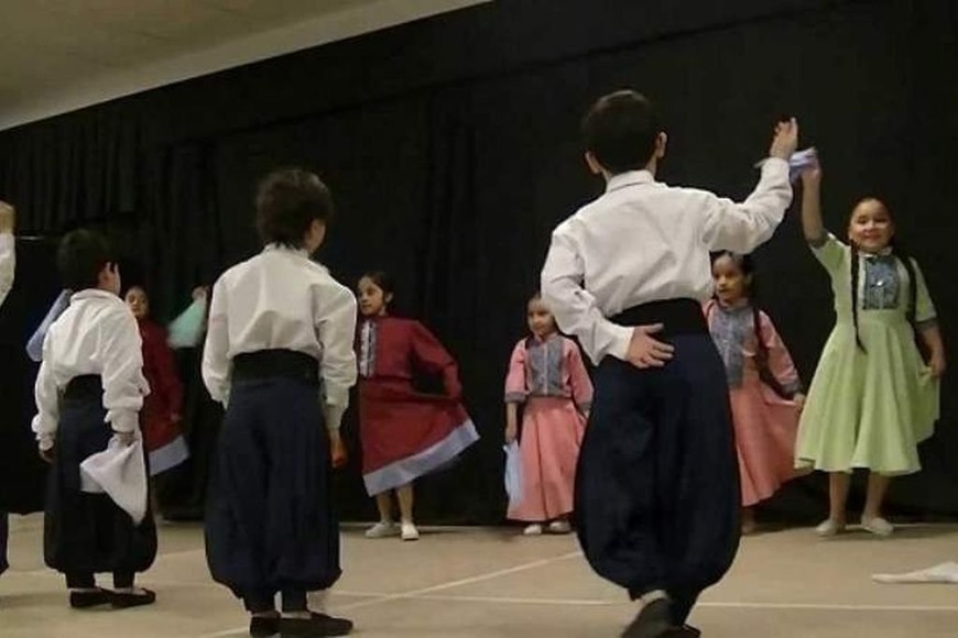 ELLITORAL_273315 |  Gentileza