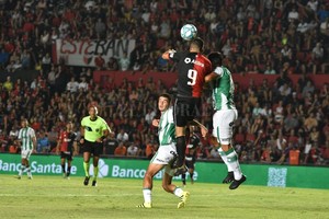ELLITORAL_284344 |  Manuel Fabatia Viatri jugará de titular, junto al Pulga Rodríguez