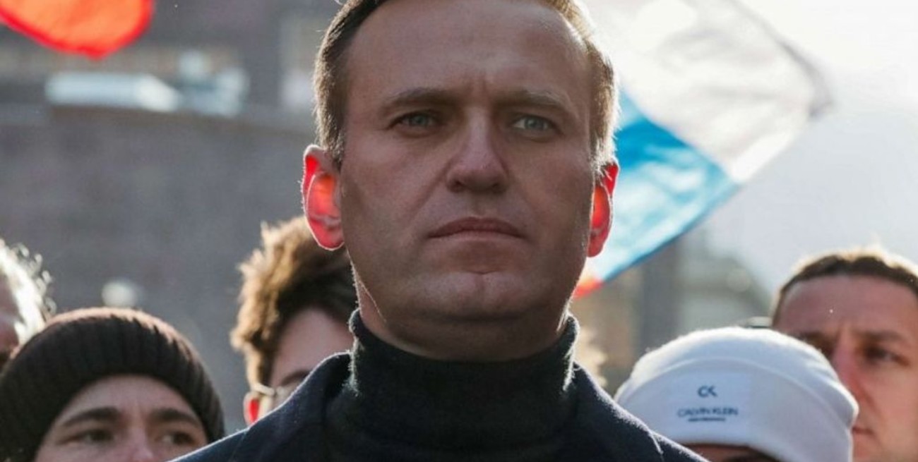 El líder opositor ruso Alexei Navalny salió del coma artificial