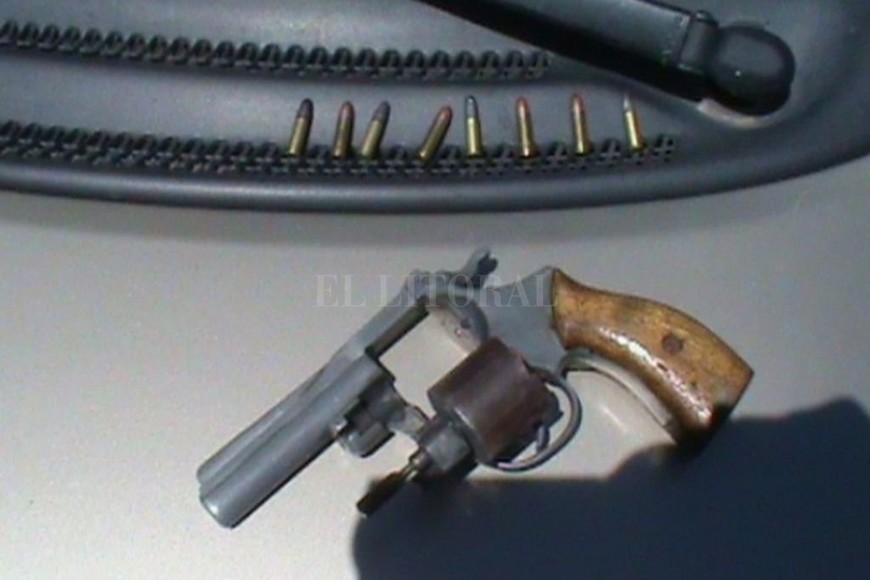 ELLITORAL_284493 |  Archivo Para el psicólogo, es muy importante endurecer las sanciones para quien porte un arma de fuego.