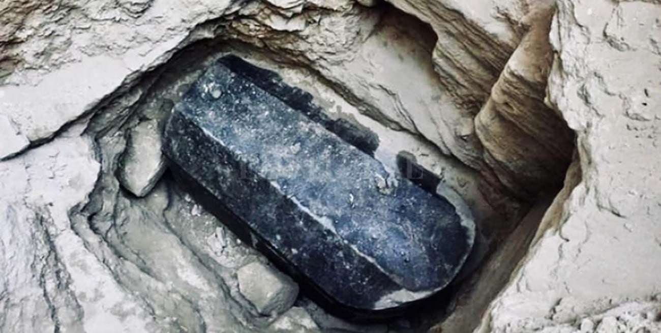 Hallan una tumba y los arqueólogos creen que podría ser la de Alejandro Magno