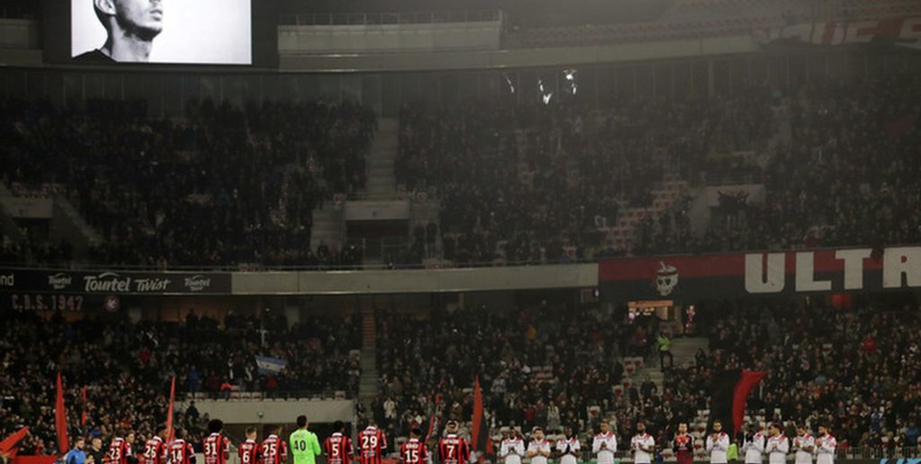 Emiliano Sala: En los partidos de Champions y Europa League harán un minuto de silencio