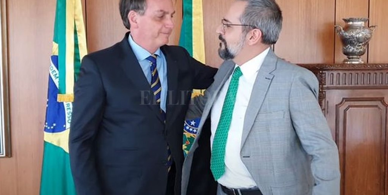 Brasil: el ministro de Educación de Bolsonaro renuncia en medio de la crisis