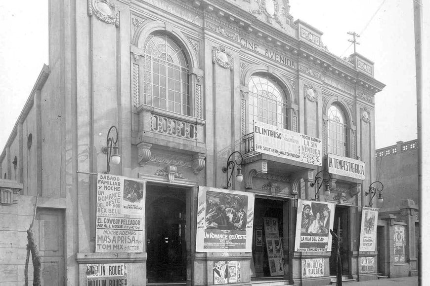 ELLITORAL_360791 |  Archivo El Litoral Cine Avenida - Década del 20.