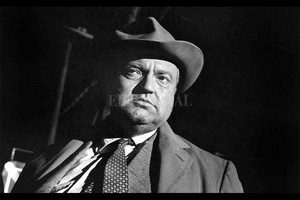 ELLITORAL_365339 |  Universal Pictures Orson Welles caracterizado como el corrupto policía Hank Quinlan en  Sed de mal  (1959).