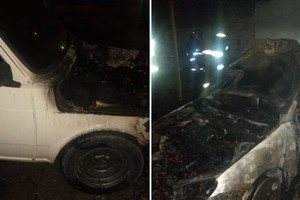 ELLITORAL_361161 |  Gentileza Un Fiat 147 y un Peugeot 206 fueron los autos incendiados.