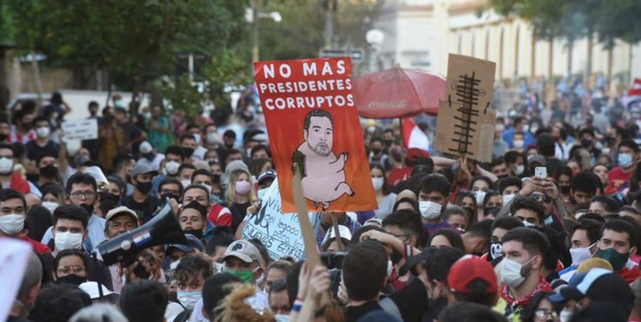 Paraguay: siguen las protestas contra el gobierno de Mario Abdo