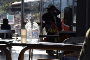 ELLITORAL_290635 |  Guillermo Di Salvatore Una de las postas sanitarias de la ciudad, ubicada en la terminal de colectivos.