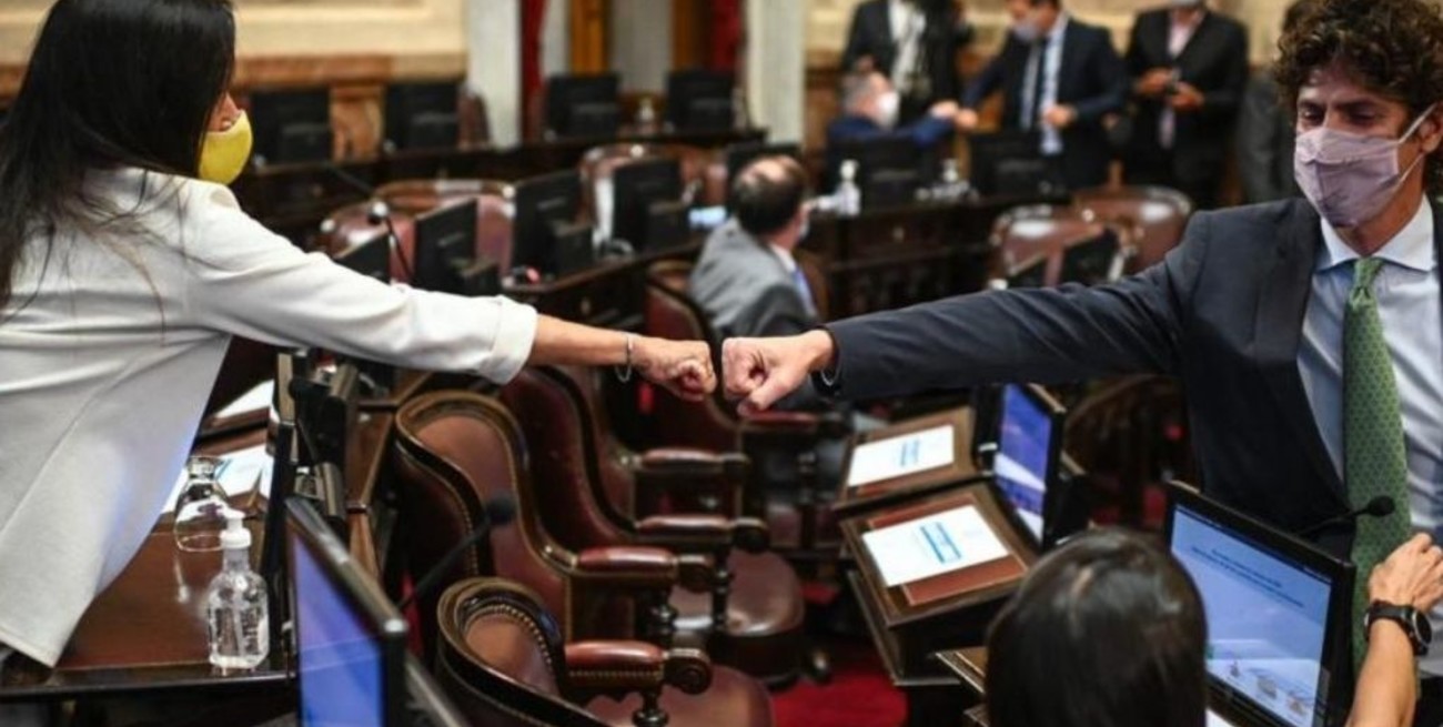 Córdoba: los tres senadores votaron a favor del aborto legal