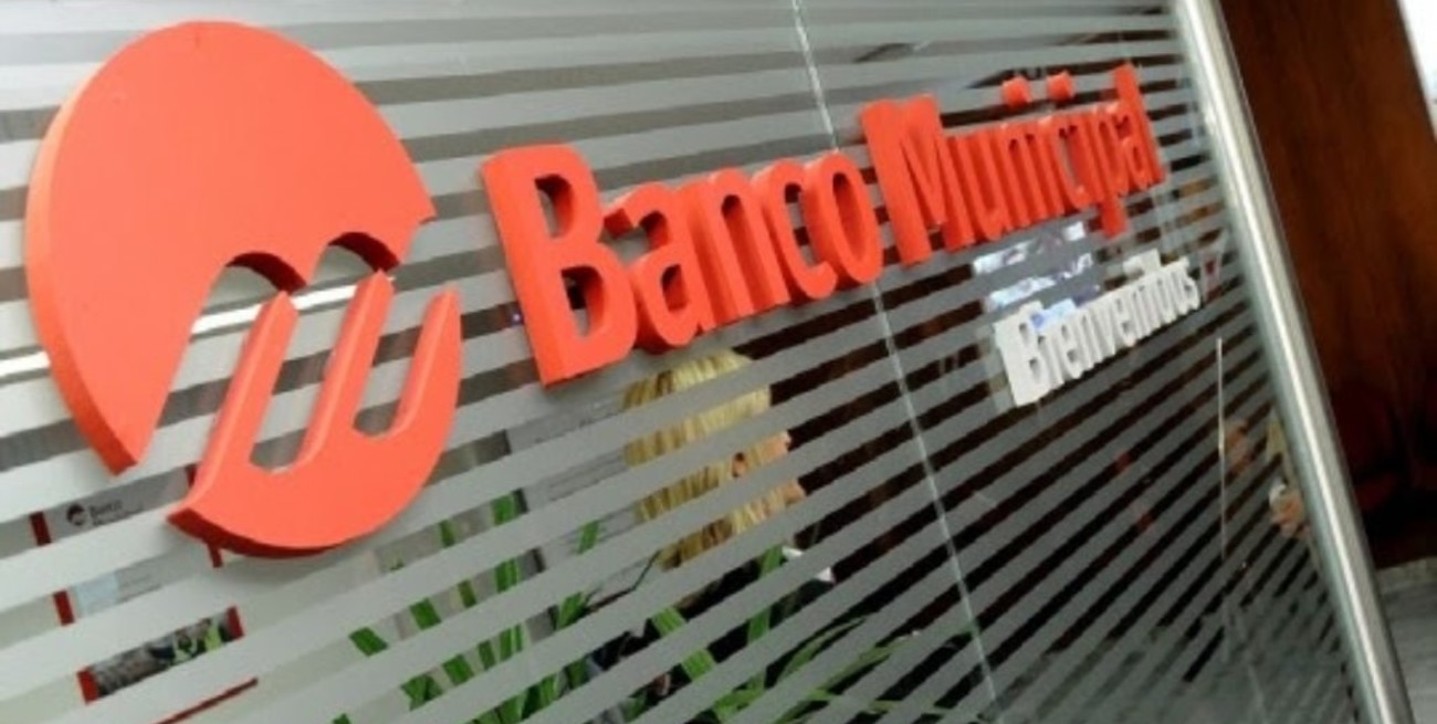 Tras recibir críticas, asumieron las  nuevas autoridades del Banco Municipal