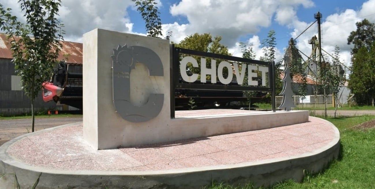 "Espacio Joven": Chovet jerarquiza un nuevo lugar al aire libre