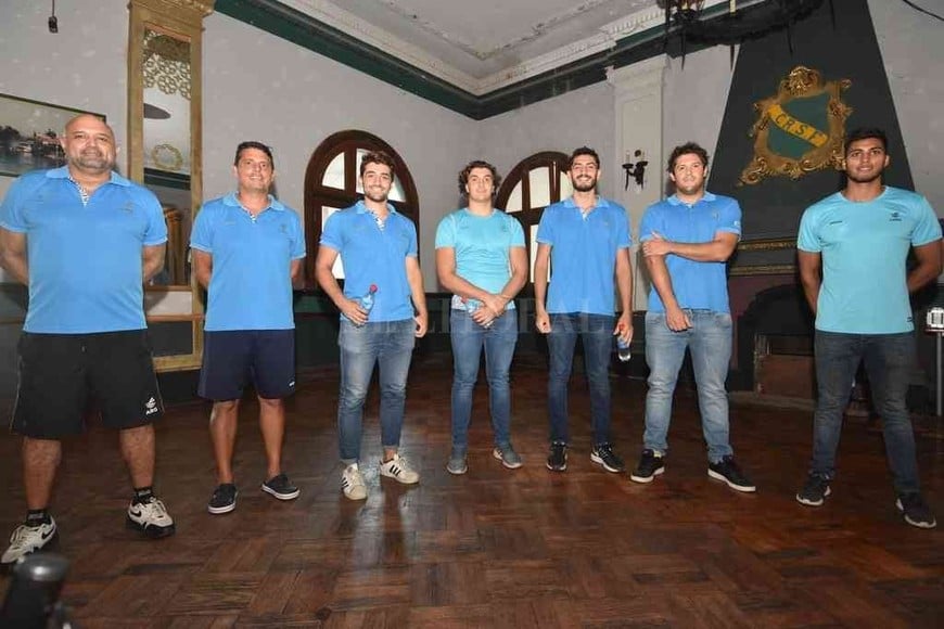 ELLITORAL_361807 |  Manuel Fabatía Parte de la delegación nacional en el tradicional club santafesino.