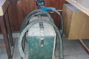 El Litoral Los malvivientes ofrecían a la venta por internet los objetos mal habidos. Los investigadores se hicieron pasar por compradores y así pudieron atraparlos.