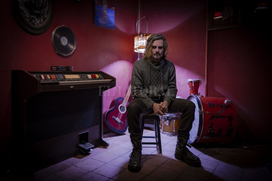 ELLITORAL_336453 |  Gentileza Pablo Ferraro Rodrigo le escapó al aislamiento concentrándose en terminar su material.