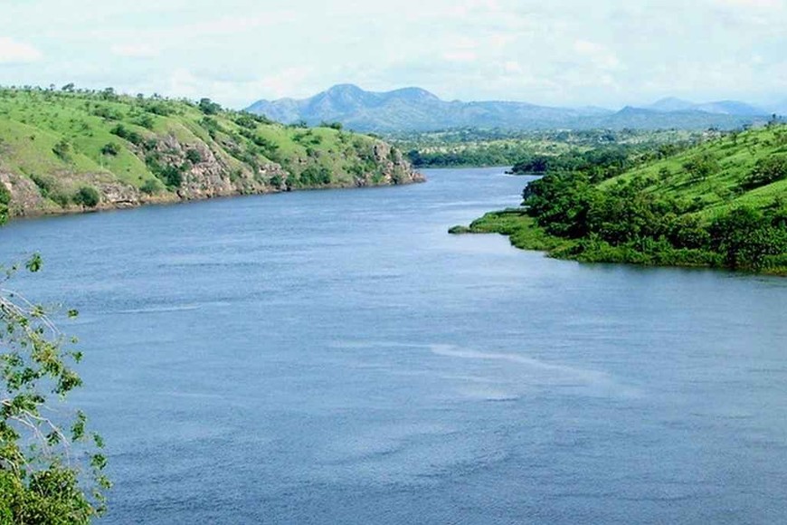 ELLITORAL_337885 |  Captura digital El río Kwanza, el más caudaloso del país, nace en Kuito.  Ahora sabemos cómo tratar el agua desde la ciencia, tanto para el consumo humano como para la agricultura y generación de energía , valoró uno de los estudiantes.
