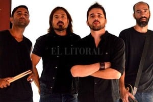 ELLITORAL_268619 |  Archivo El Litoral Mëdula: Diego Canastrelli (batería), Juan Abraham (bajo), Leandro Costantini (voz y guitarra) y Martín Salas (guitarra y coros) siguen mostrando su reconocido disco  Siempre naciendo .