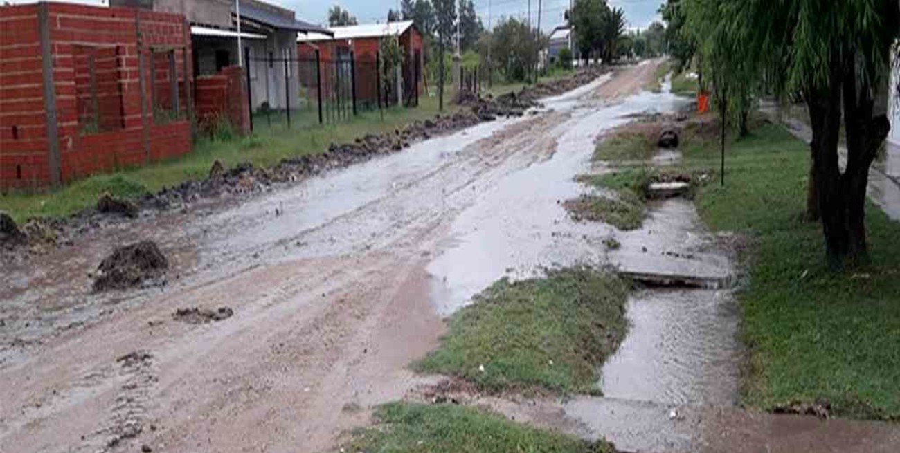 Un temporal de lluvia, viento y granizo causó inundaciones y daños en Entre Ríos