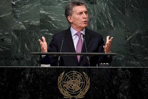JEWEL SAMAD Argentina's President Mauricio Macri addresses the 71st session of the United Nations General Assembly at the UN headquarters in New York on September 20, 2016.  / AFP PHOTO / Jewel SAMAD