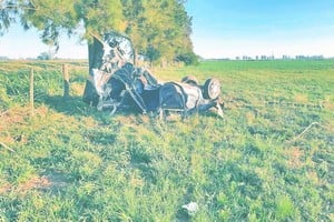 El Litoral Estado en el que quedó el Chevrolet Astra donde viajaban las adolescentes.