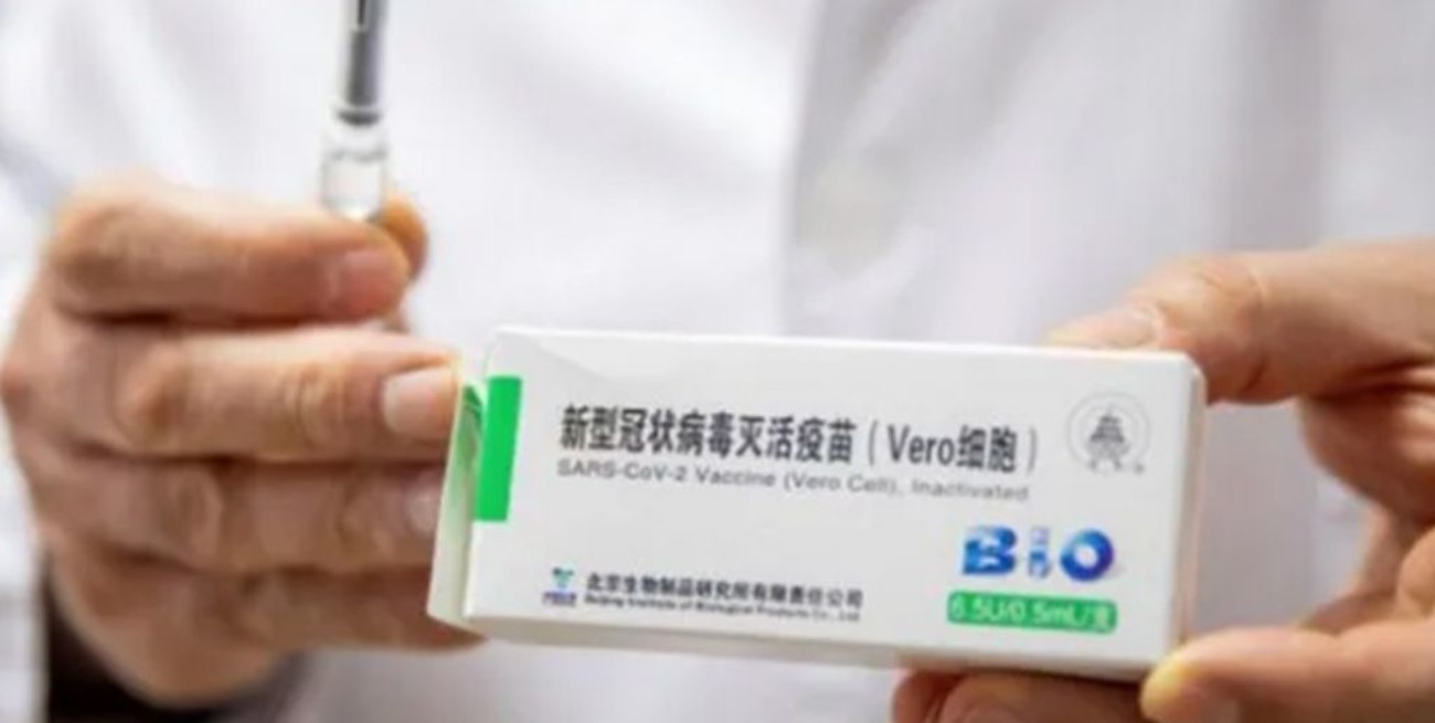 La industria farmacéutica quiere importar vacunas chinas para su venta