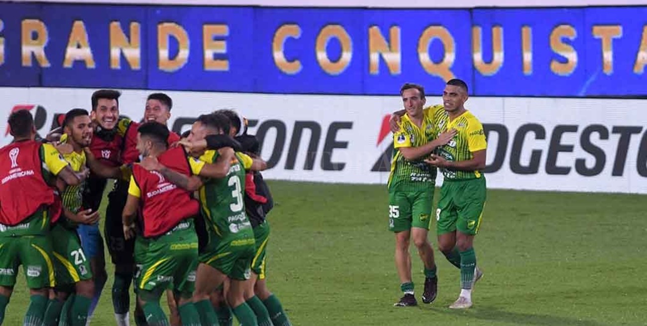 Defensa y Justicia goleó a Coquimbo y está en la final de la Copa Sudamericana